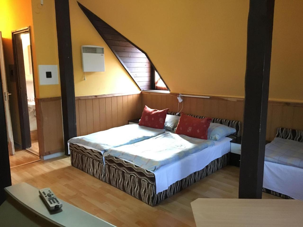 Vakacio Ueduelo Révfülöp
